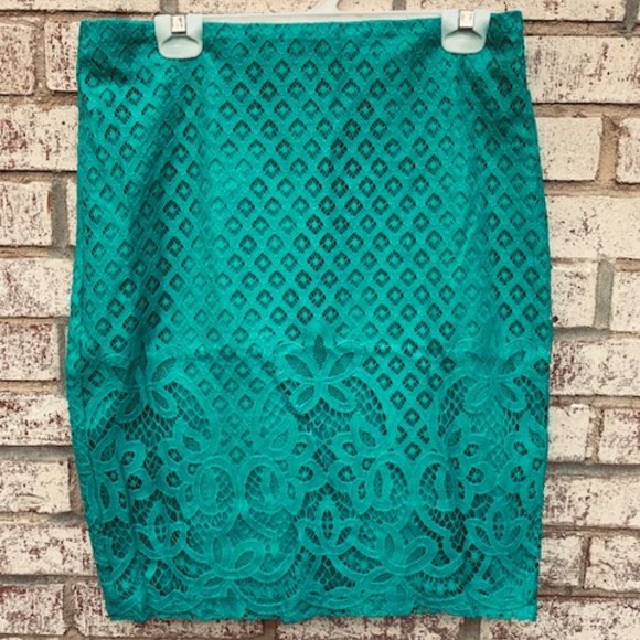 LOFT Dresses & Skirts - LOFT Teal Pencil Skirt Size 10